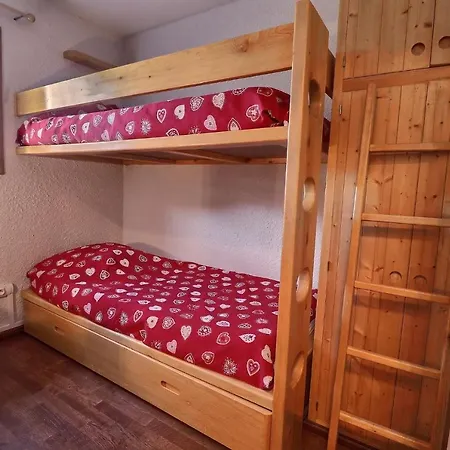 Les Proveres Apartment