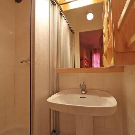 Les Proveres Apartment